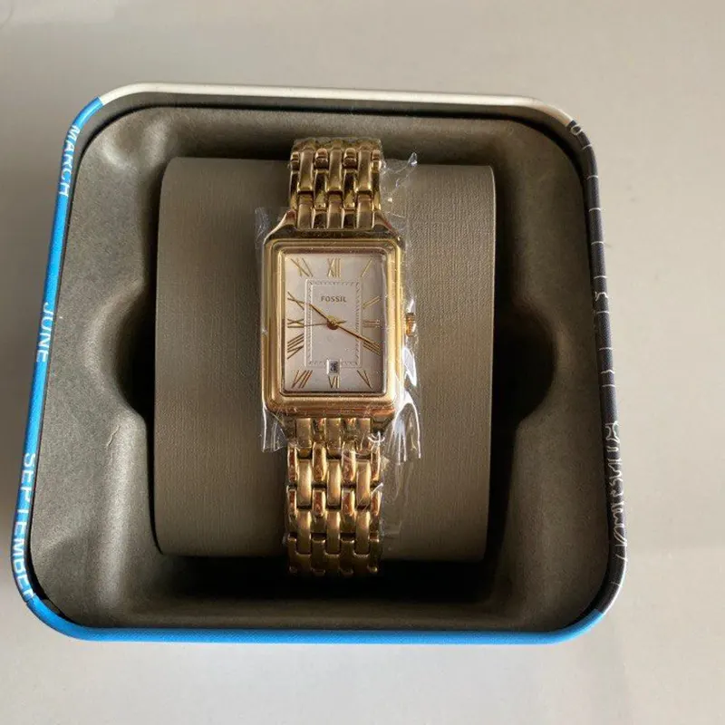 Fossil Raquel Three-Hand Date Gold-tone Ladies Watch- ES5220